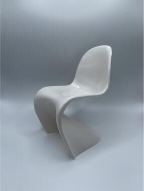 Miniature 1:6 Scale Miniature Panton Chair, White, Mid Century Modern Mini